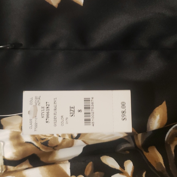 NWT White House Black Market Pencil Floral Skirt Size 8 - Picture 4 of 4